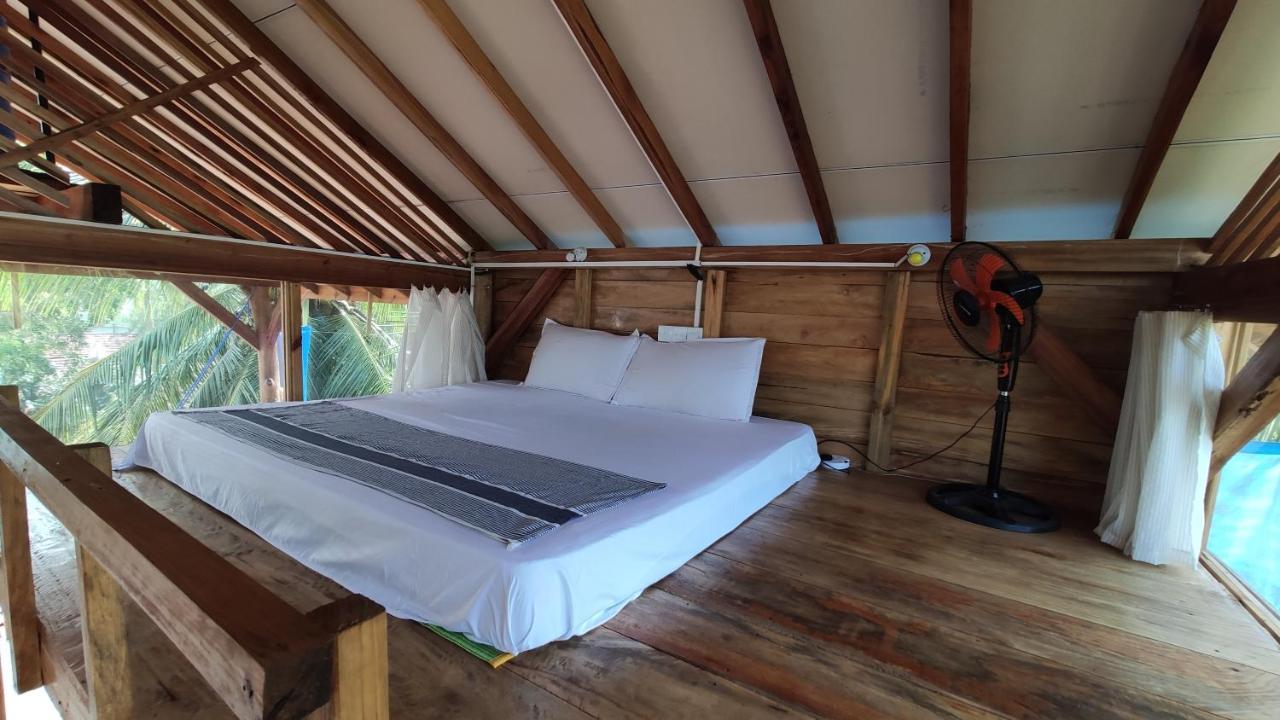 Surf Beach Hotel Arugam Bay Eksteriør billede