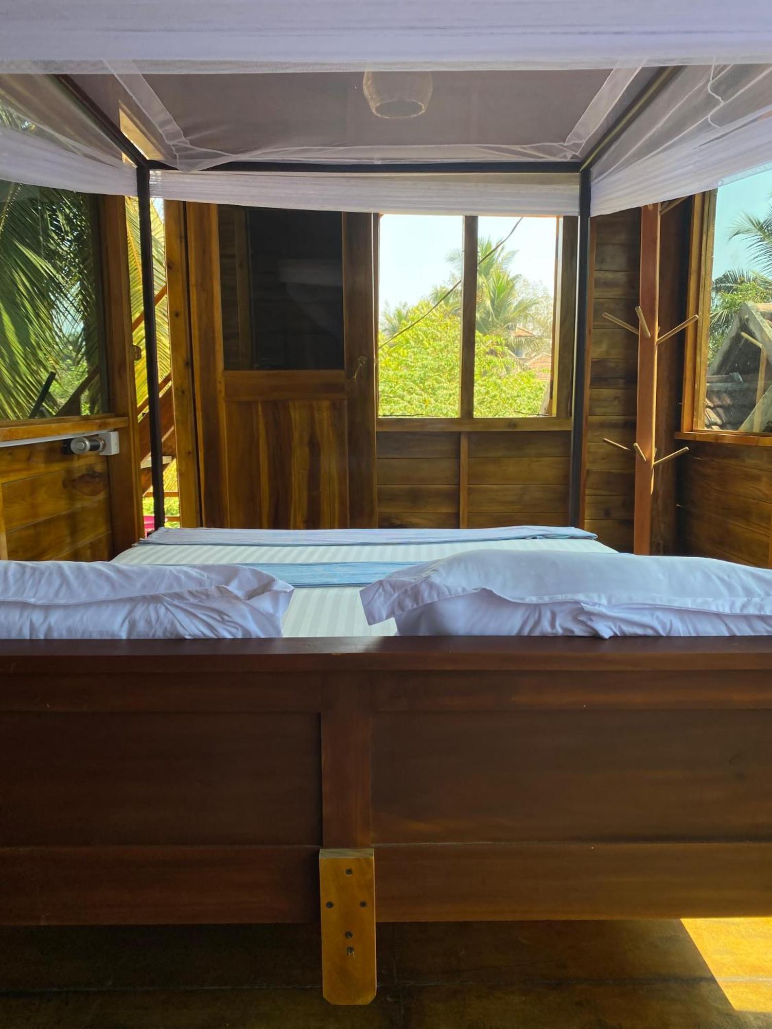 Surf Beach Hotel Arugam Bay Eksteriør billede
